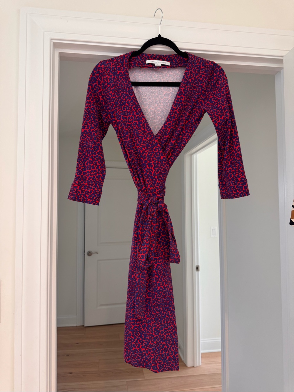 Diane Von Furstenberg Purple and Red Print Wrap Dressrobe